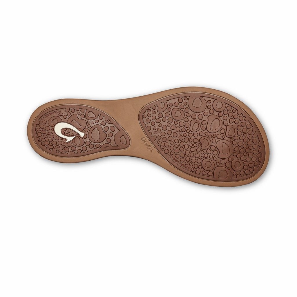 Olukai Women's Nonohe Flip Flop - Cedarwood / Golden Sand US751-860